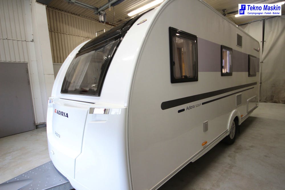 Adria ADORA 522 UP Alde varme-Pose markise.#3