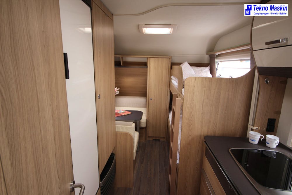Bürstner Averso plus 510 TK Kan lagres her gratis i vinter.#26