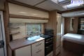 LMC VIP 685 Qeen Seng og Bad Bakerst - Alde Varme#10