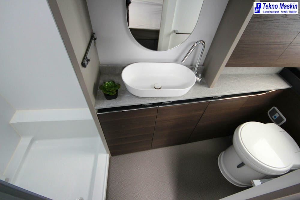 Adria Alpina 663 HT Alde - Alde gulv varme#19