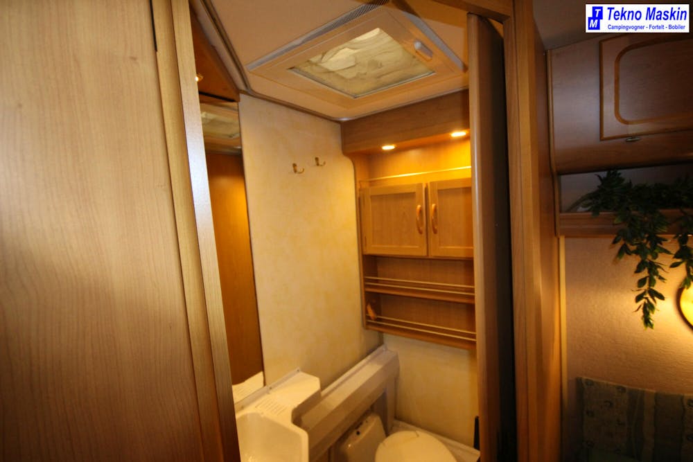 KABE ROYAL 780 GXL K.S.#17