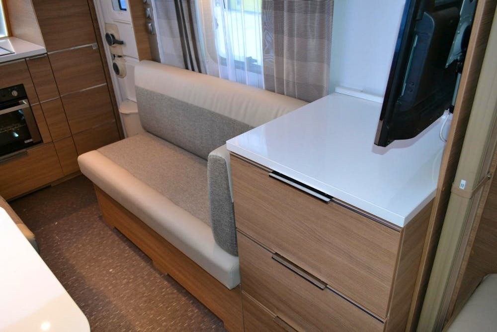 Adria Adora HT613#35
