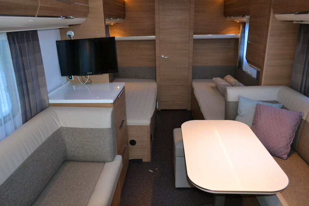 Adria Adora HT613#29