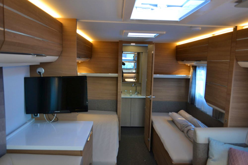Adria Adora HT613#17