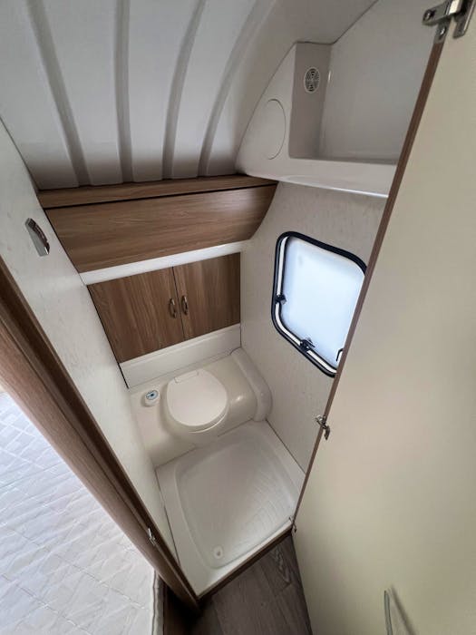 Hobby 560 KMFe De Luxe#15