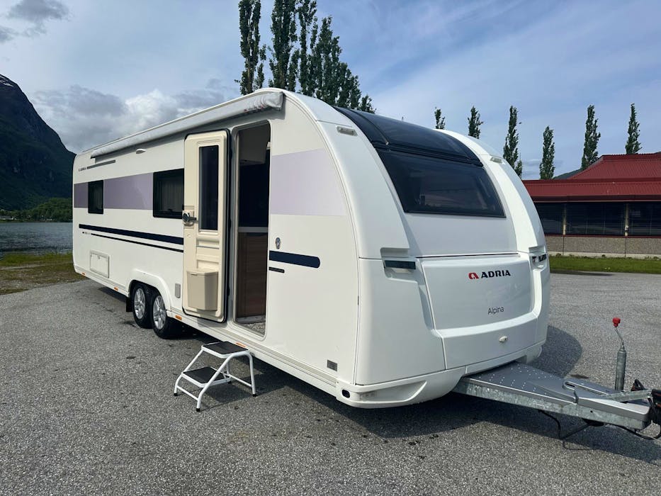 Adria Alpina 753 HK#0