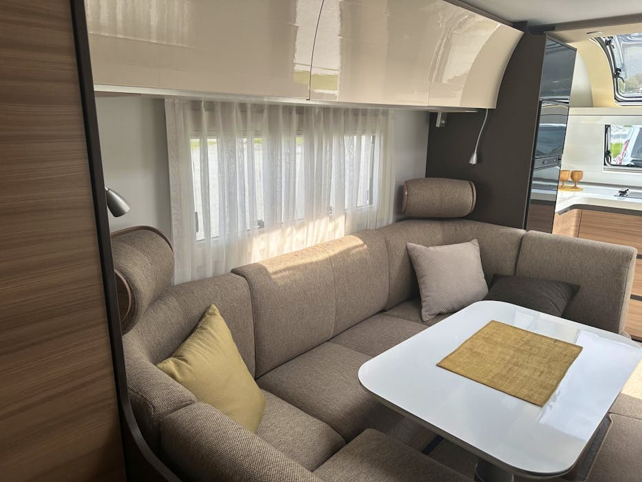 Adria Alpina 753 HK#25