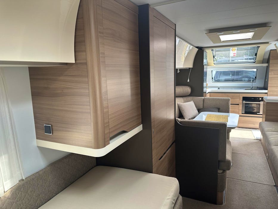 Adria Alpina 753 HK#23
