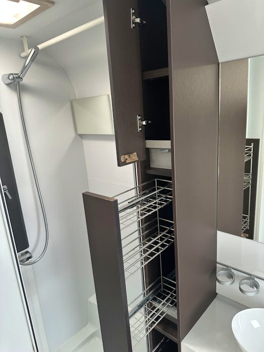 Adria Alpina 753 HK#31