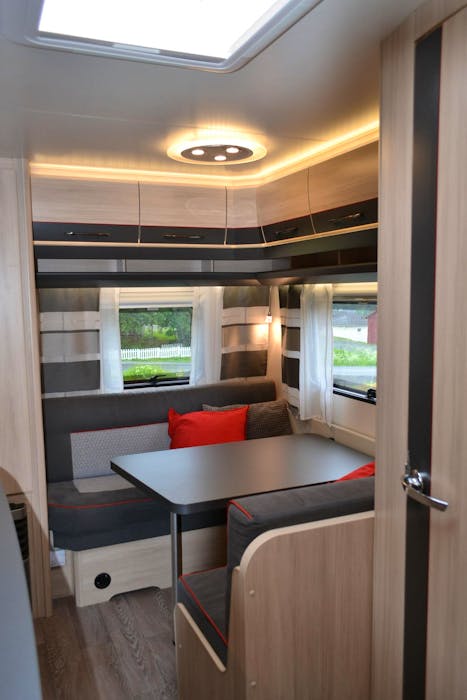 Hobby 440 SF De Luxe Edition#28