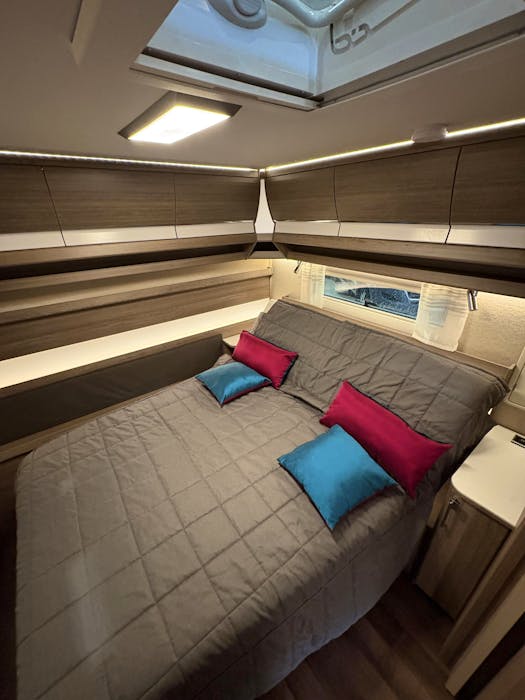 KABE ROYAL 600 GLE KS#15