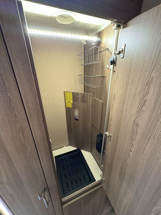 KABE ROYAL 600 GLE KS#20