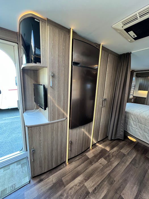 KABE Royal 780 E8 TDL#14