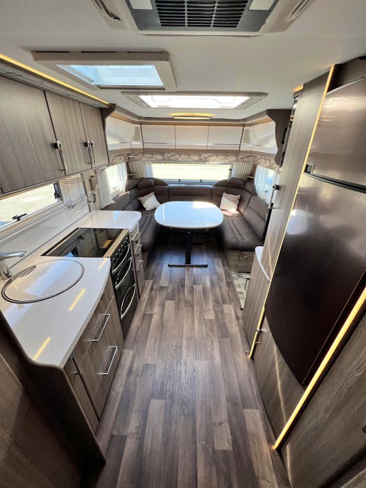 KABE Royal 780 E8 TDL#24