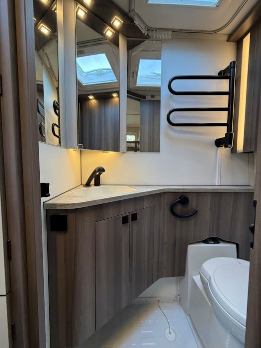 KABE Estate 600 GDL KING SIZE#18