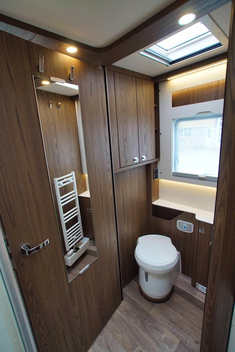 Hymer B-ML I 880 MASTERLINE#44