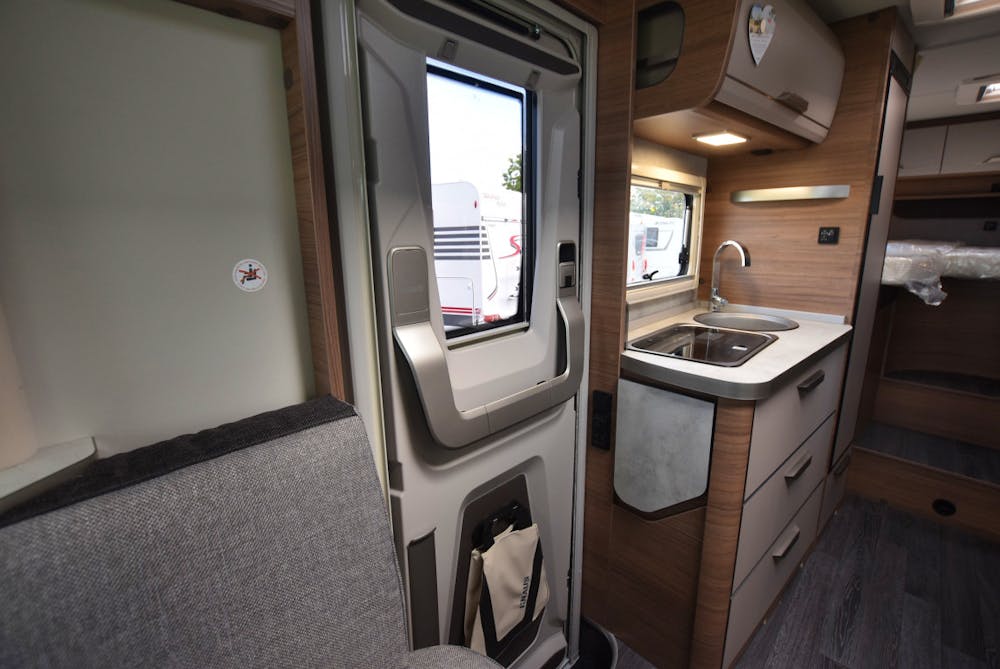 Knaus VAN I 650 MEG#15