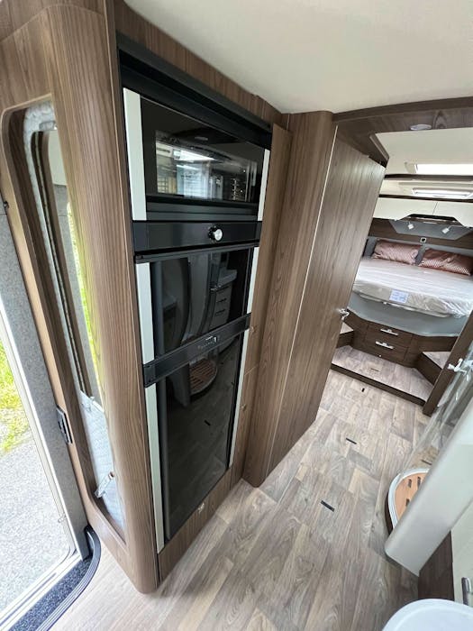 Hymer B-ML I 890#18