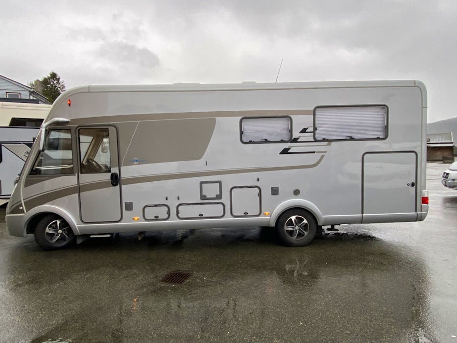 Hymer B 634 SL Duomobil m/salong bak - August tilbud!#2