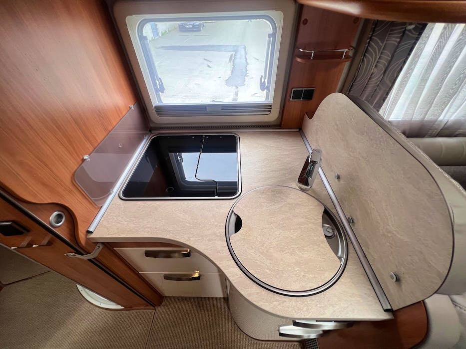 Hymer  B698#22