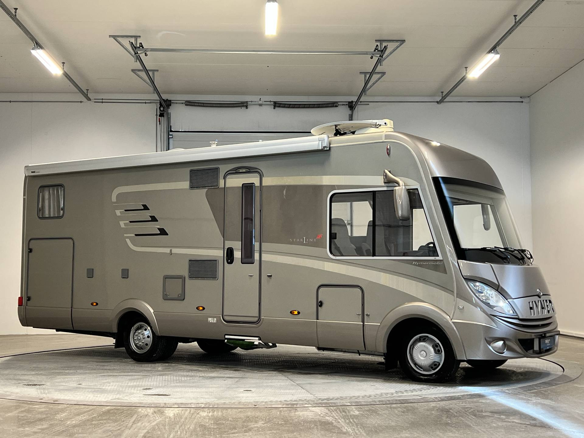 Hymer StarLine B 680 - Bobiler - Tellus