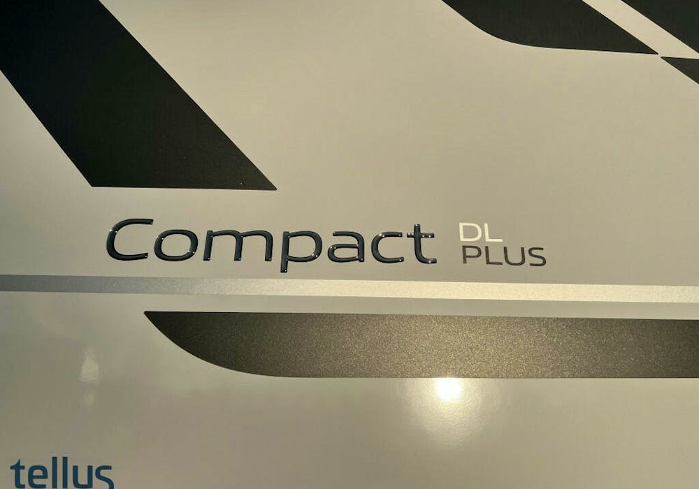 Adria Compact PLUS DL | FACE TO FACE | ENKLE SENGER |#4