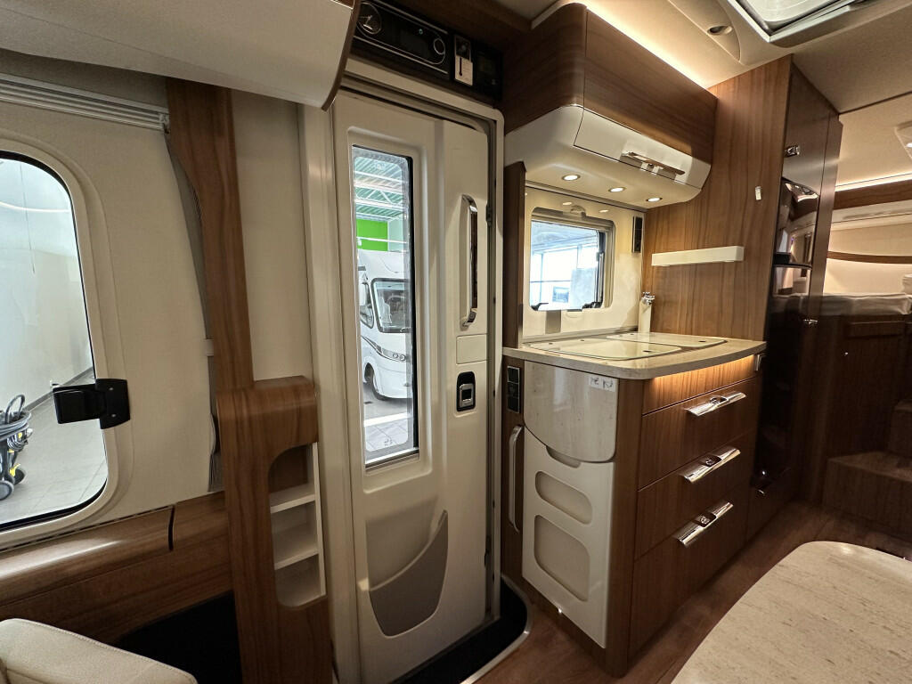 Hymer B 588 DL Automat 150HK Godt Utstyrt! - Bobiler - Tellus