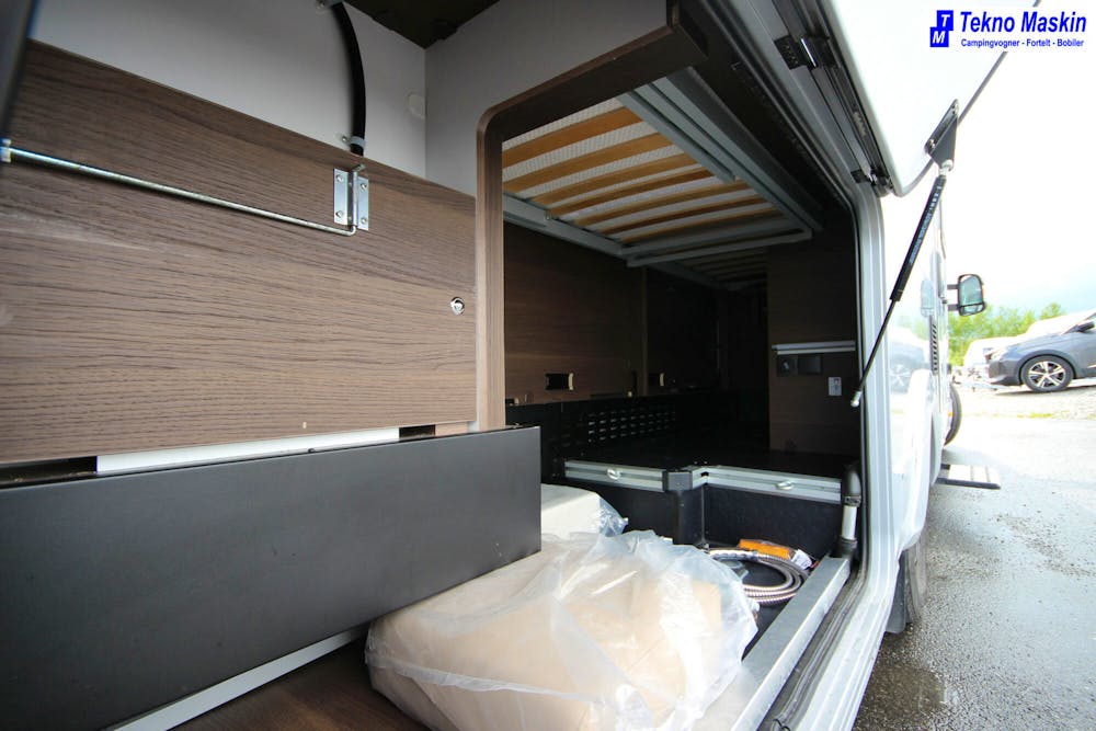 Adria CORAL Supreme 670 SLT-Alde -9 trinns Aut-Solcelle#11