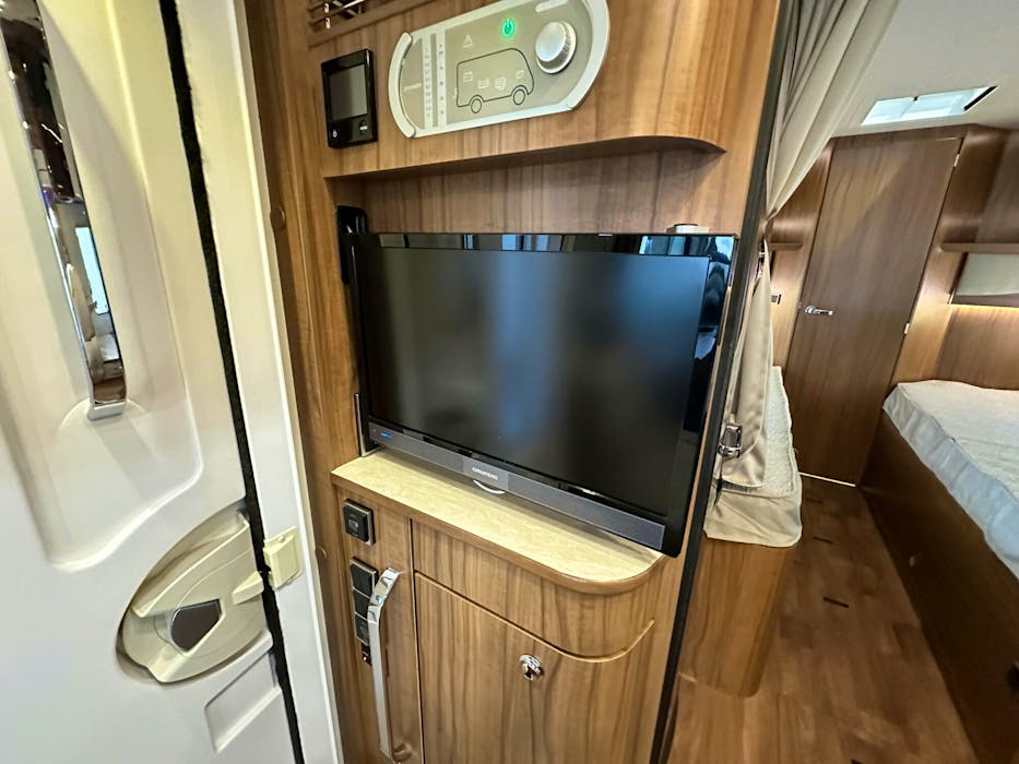 Hymer B 668 PL Automat 177HK Alde Godt utstyrt!#16