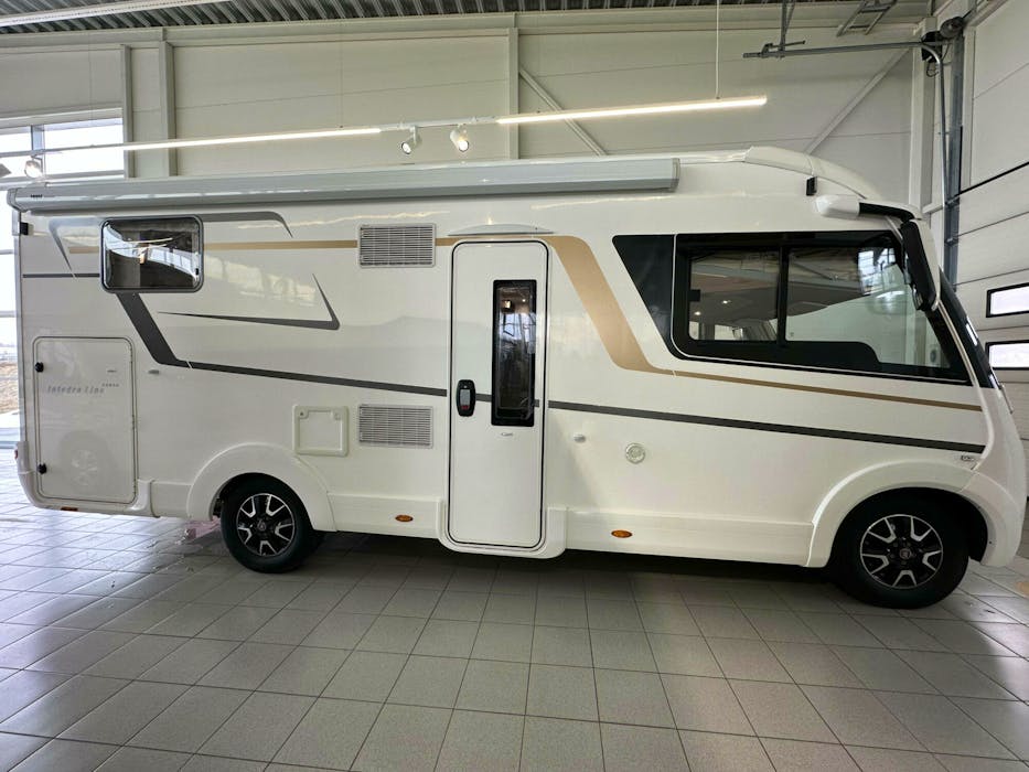 Eura Mobil Integra line 695 QB Automat 150HK#4