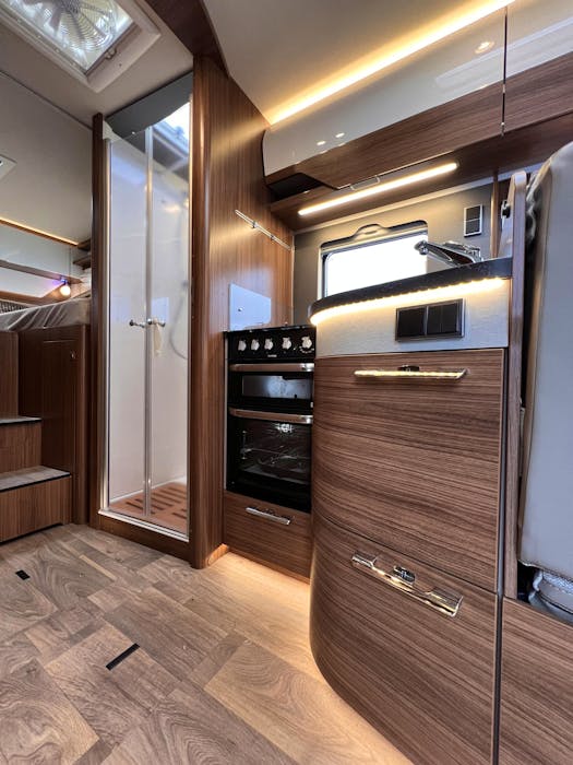 Hymer B-MC I 680#25