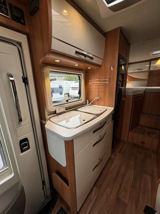 Hymer MLI 580#18