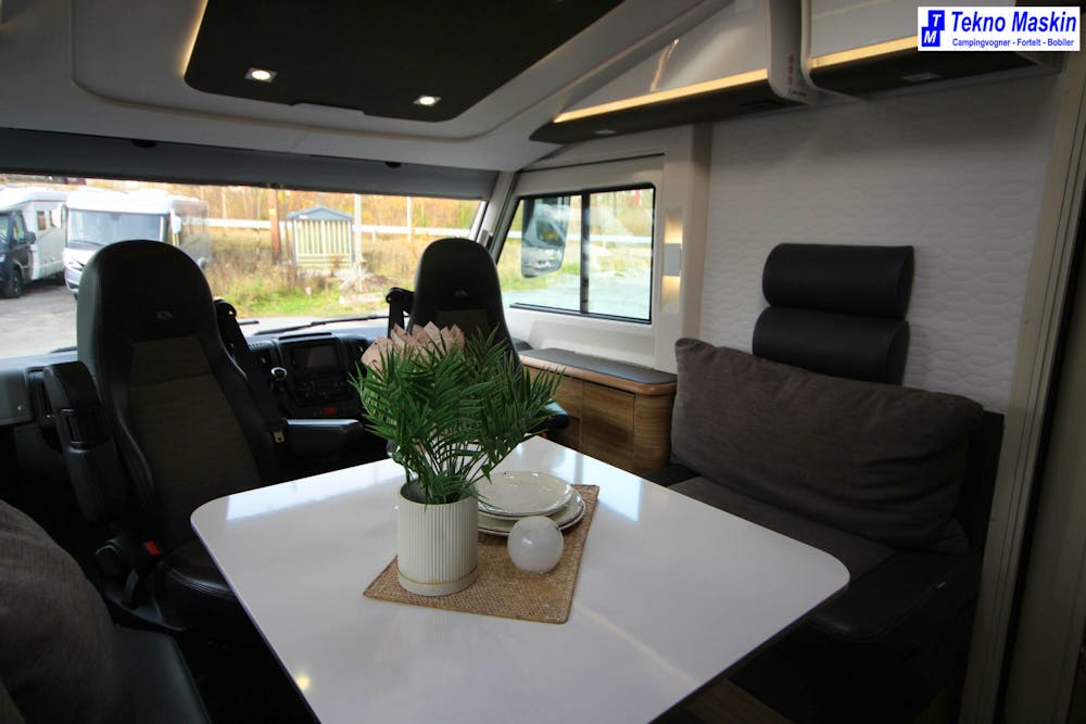 Adria SUPREME 810SC 9 Trinn Aut  Hydrauliske støtteben-Aircon i bodel#17