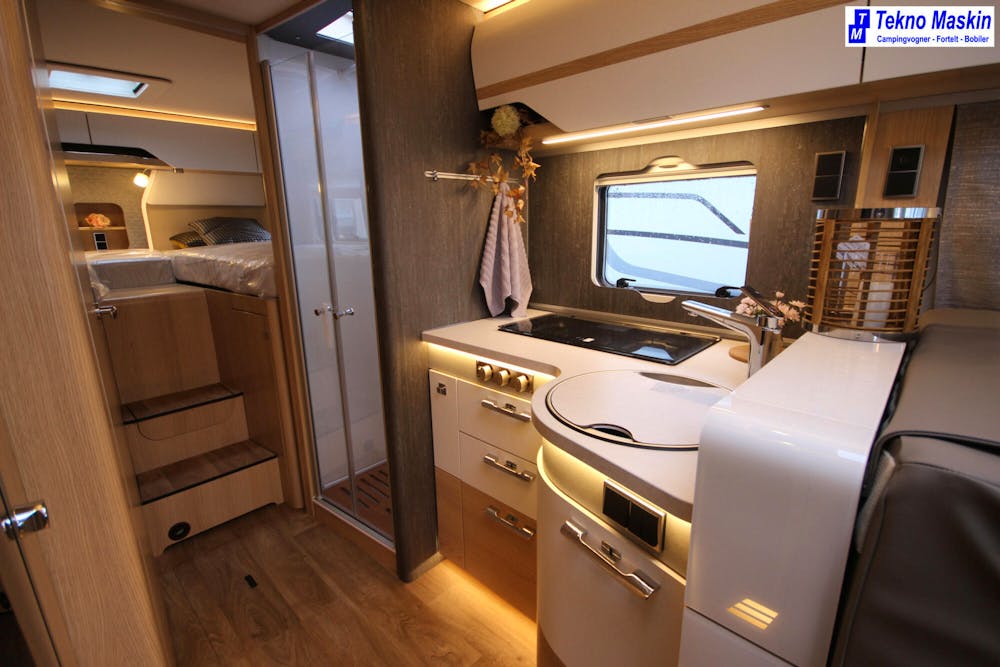 Hymer BML-I 780 170 hk-Solcelle og mye mere på denne bilen.#9