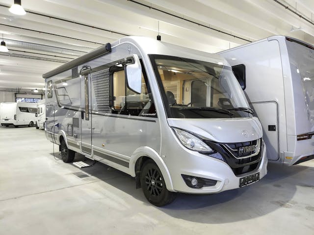 Hymer BMC I 680 Blackline