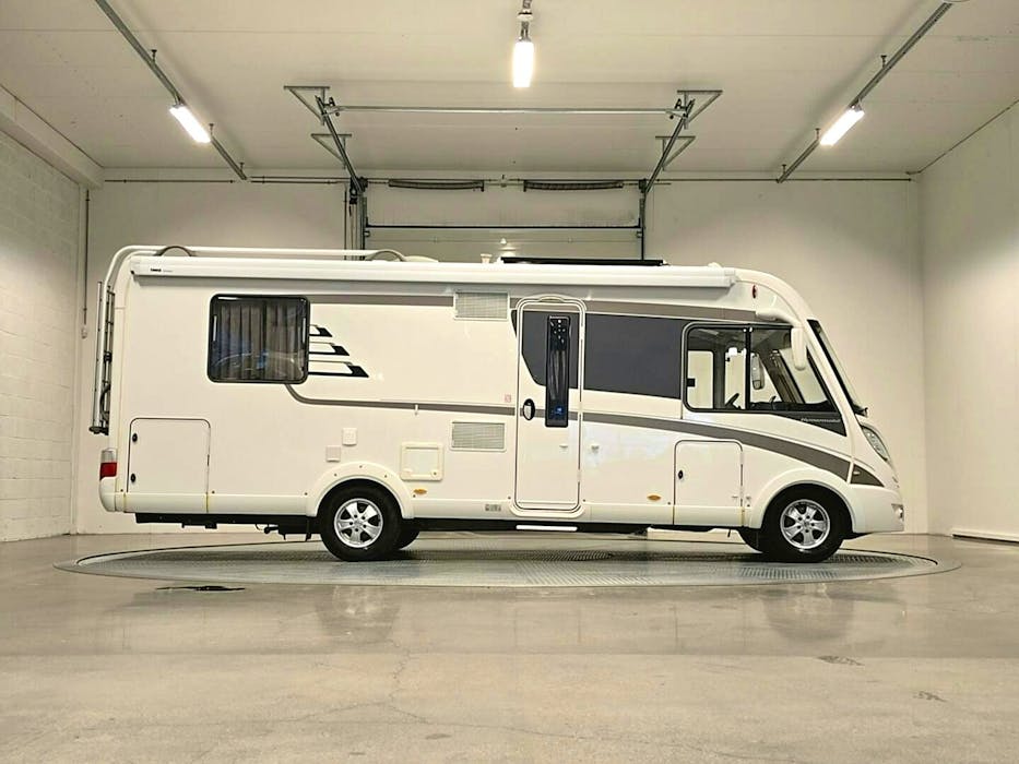 Hymer B 698  3,0/177 hk aut.#1