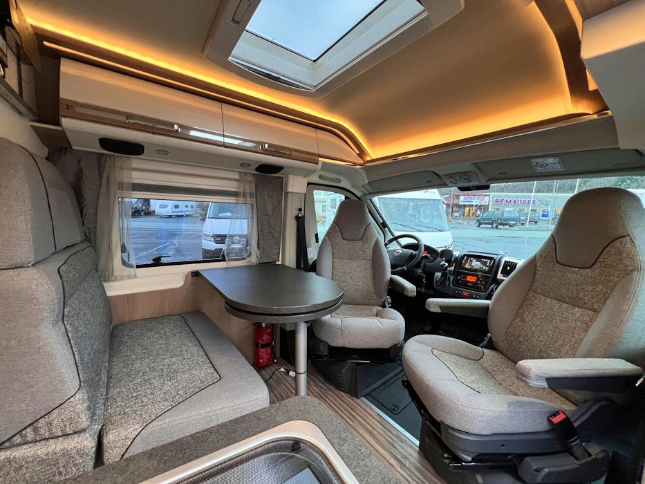 Carthago Malibu Van 640 LE Charming Coupe#21