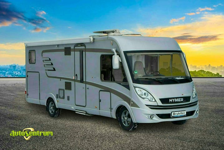 Hymer B 704 PL