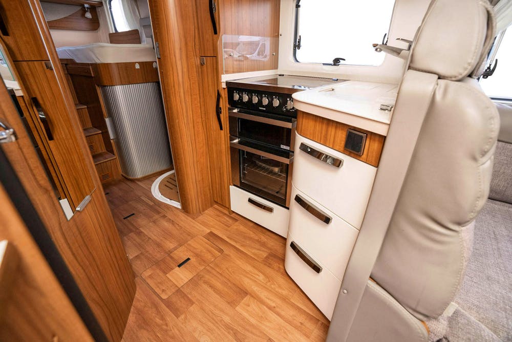 Hymer B 704 PL#24