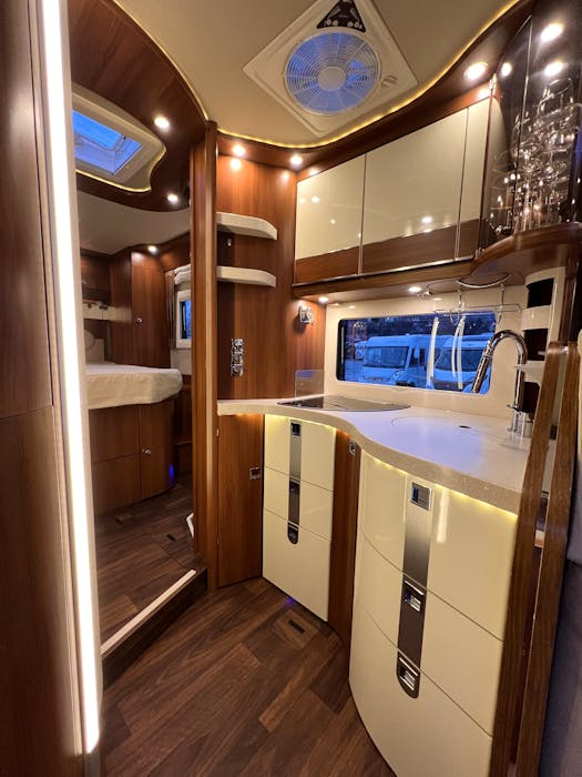 Carthago CHIC E-LINE I 51 Liner Clas#8