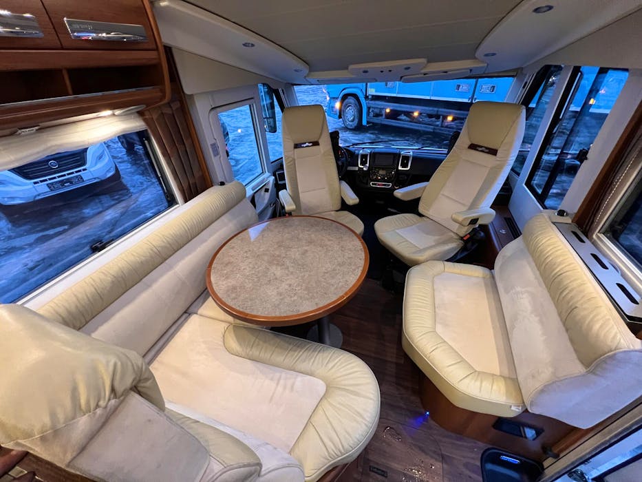 Carthago CHIC E-LINE I 51 Liner Clas#9