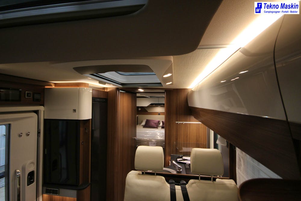 Hymer BMC-T690 170 HK-Qeenbed-Alde#3