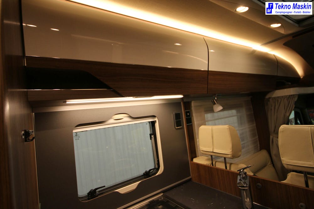 Hymer BMC-T690 170 HK-Qeenbed-Alde#12