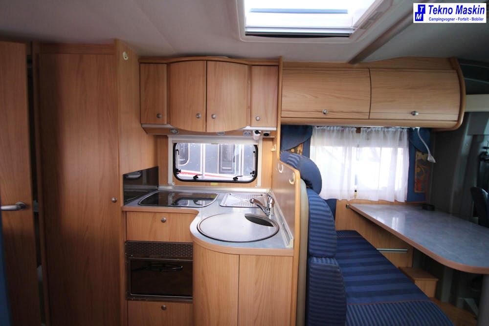 Bürstner DELFIN 680 DCI 120#4