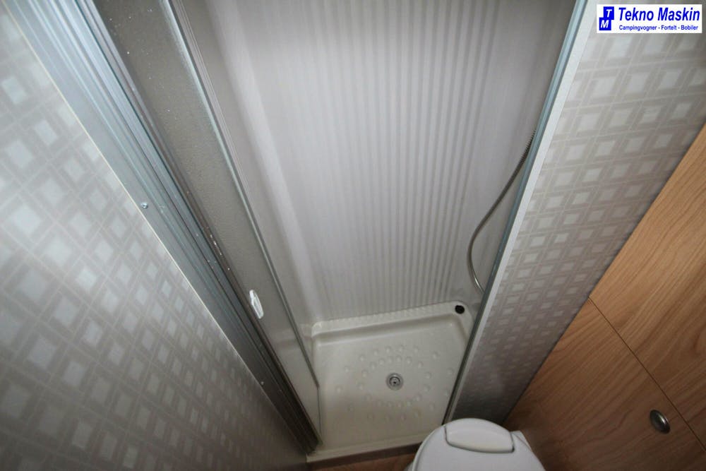 Bürstner DELFIN 680 DCI 120#7