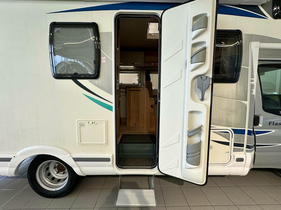 Chausson FLASH 11 Bakhjulsdrift 155HK#10