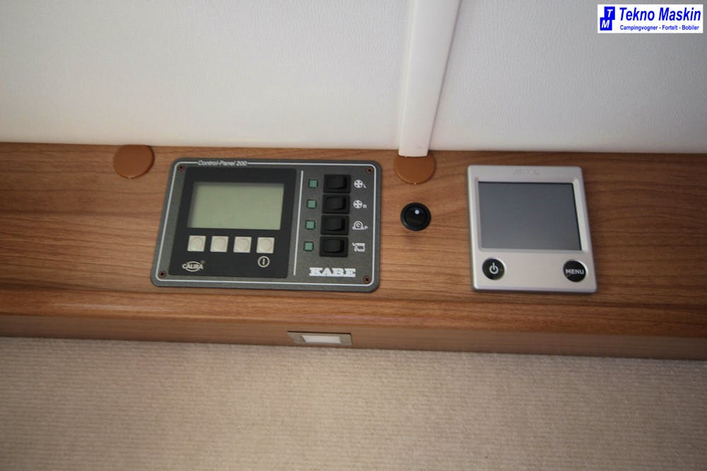 KABE TM 740#9