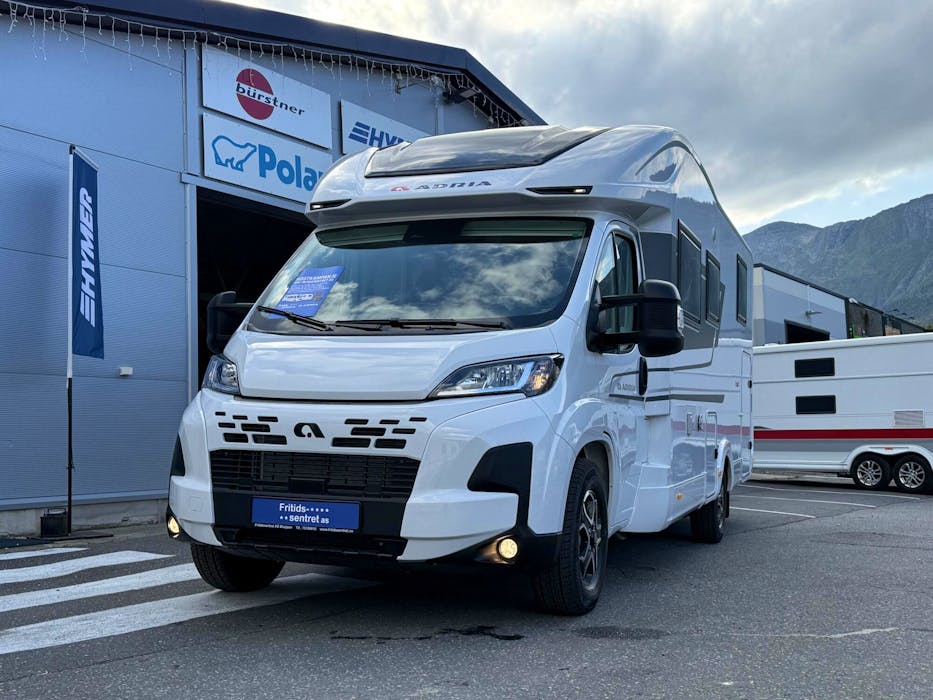 Adria Coral Axess 670 SL#1