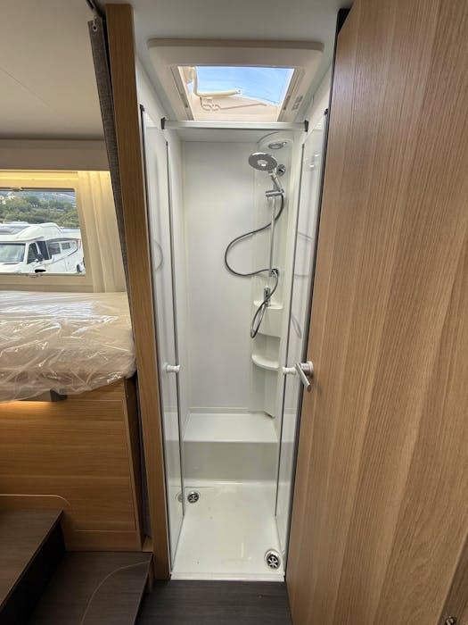 Adria Coral Axess 670 SL#30