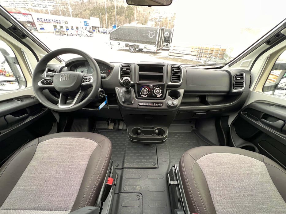 Adria Coral Axess 670 SL#13